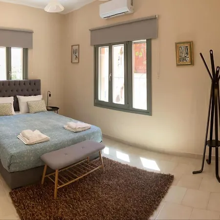 Casa Mersini Holiday home